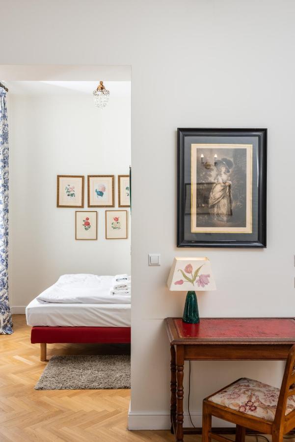 Classy Old Town Suites - By Upstairs Krakow Dış mekan fotoğraf