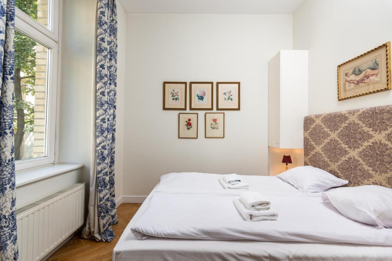 Classy Old Town Suites - By Upstairs Krakow Dış mekan fotoğraf