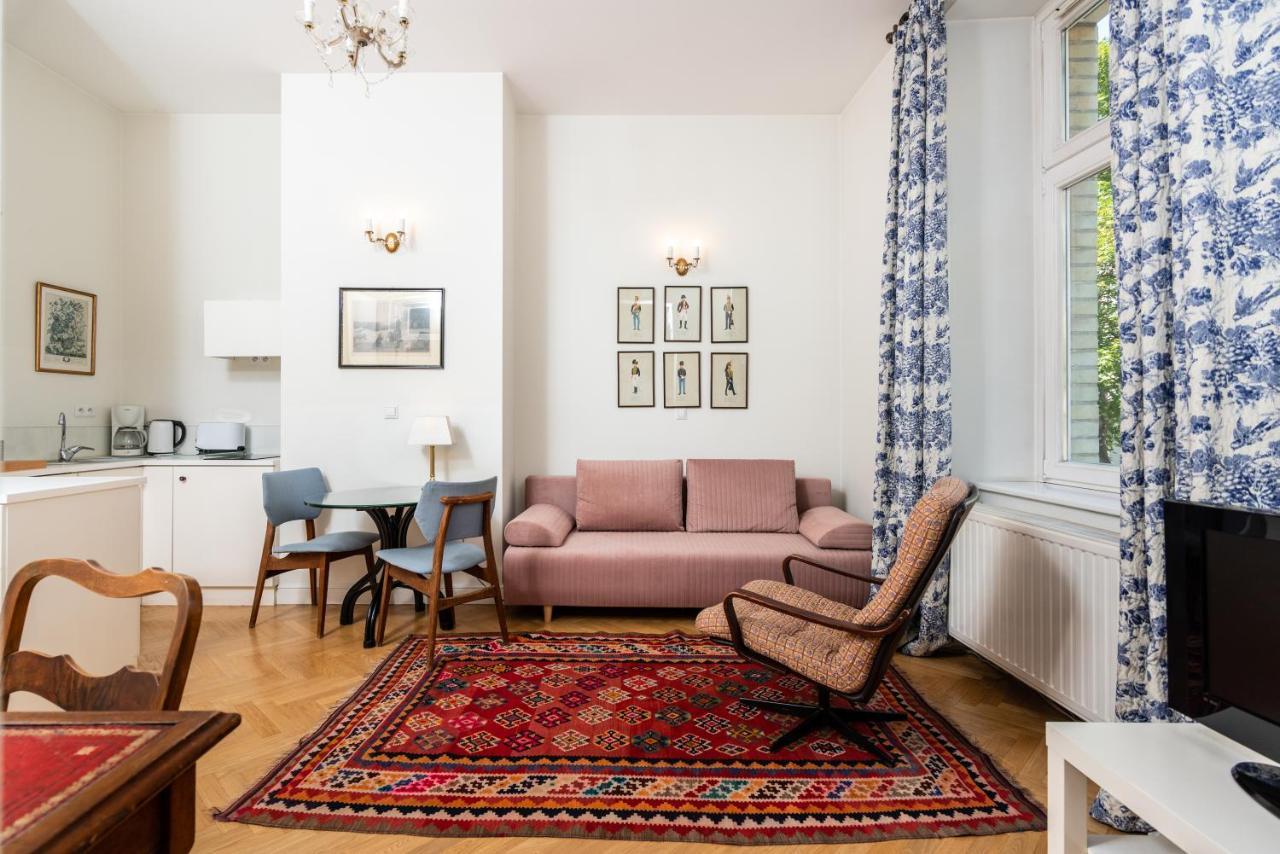 Classy Old Town Suites - By Upstairs Krakow Dış mekan fotoğraf