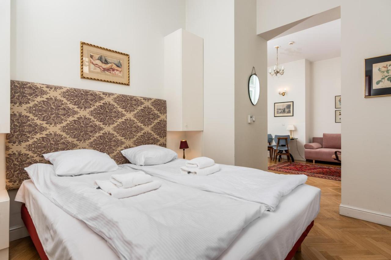 Classy Old Town Suites - By Upstairs Krakow Dış mekan fotoğraf